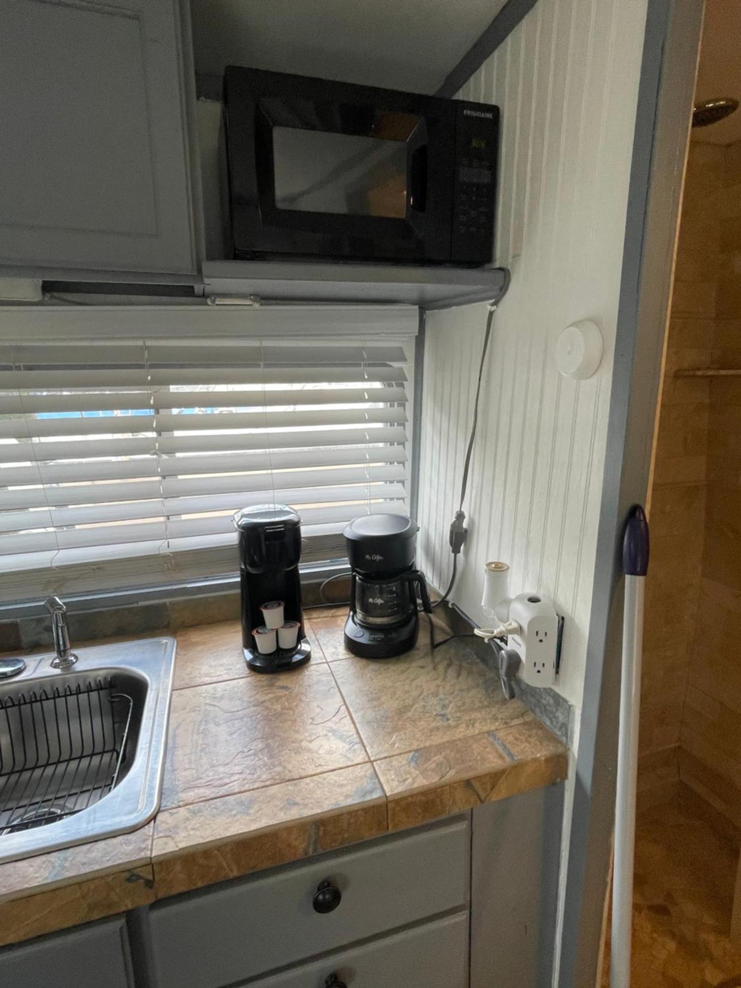 Updated Houseboat On The River! Fort Lauderdale Bagian luar foto